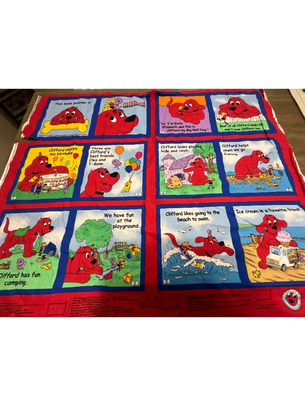 Cranston Clifford The Big Red Dog Cut & Sew Fabric Soft Cover Sculpture Book Red